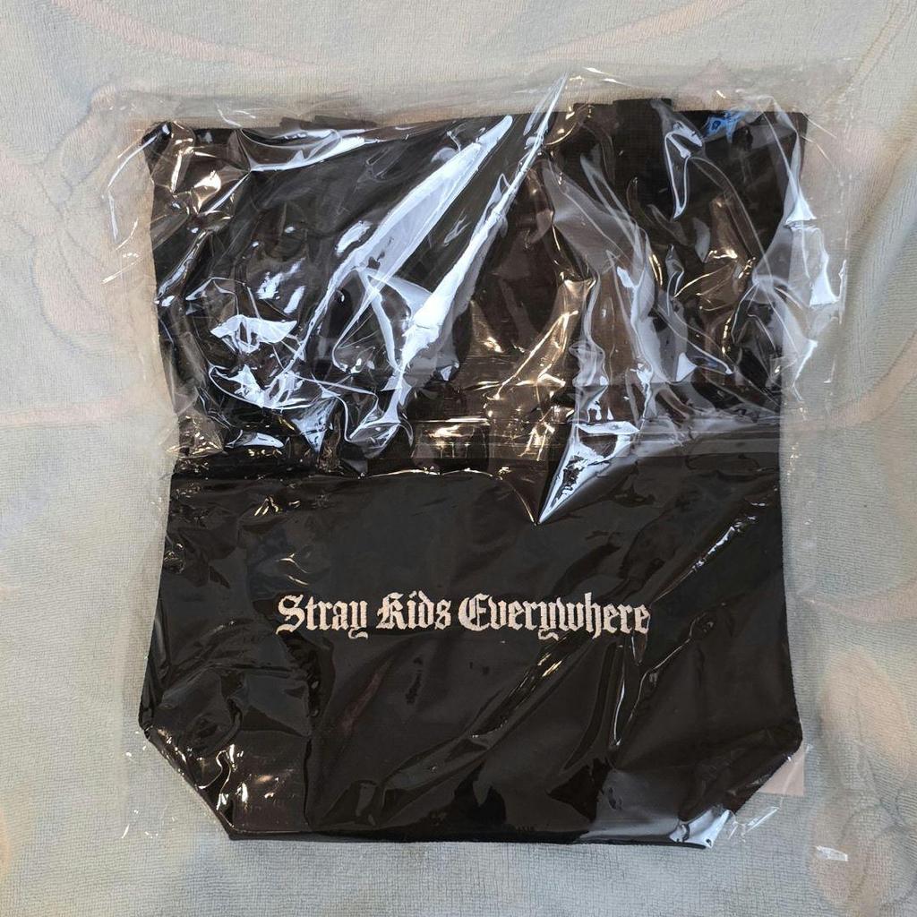 [USED] HOP stray kids pop up tote bag