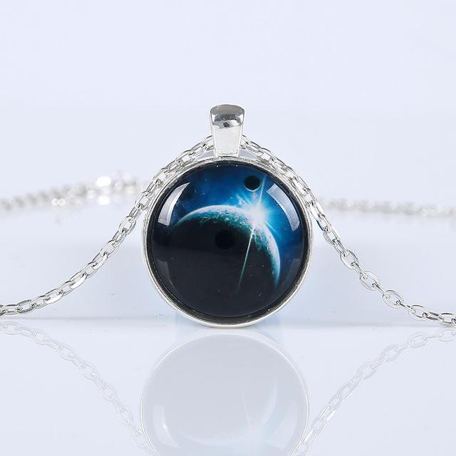 Collier Femme Galaxie & Croissant De Lune - Style Nébuleuse Pourpre Espace, Bijou Fantaisie Mode