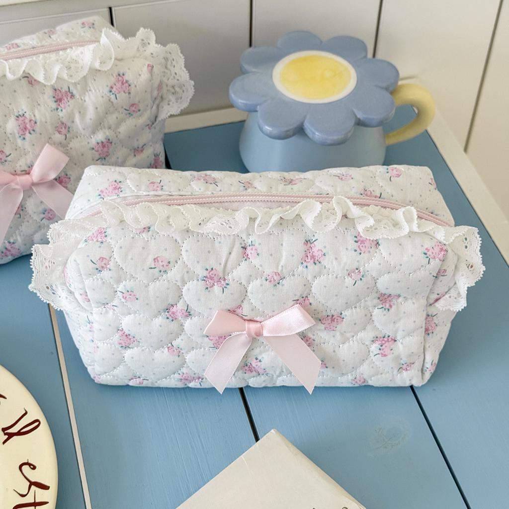 Cute Pink Striped Lace Makeup Pouch Aesthetic Ins Style Makeup Bag for Girls Teens Cosmetic Organizer Kawaii Pencil Case