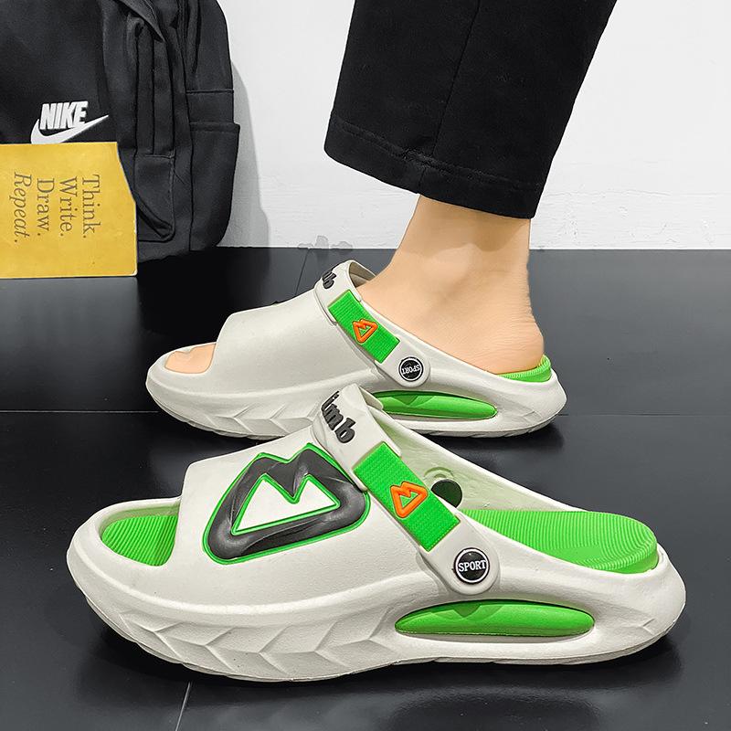 

Stepping on shit slippers men s summer wear trend casual one-word slippers home indoor bathing thick-bottomed beach sandals 46
