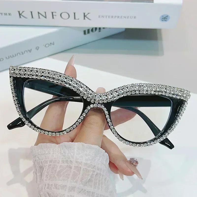 Men Anti Blue Light Far Sight Eyeglasses Cat Eye Diamond Studded Reading Glasses Personalized Luxury Women Presbyopia Glasses