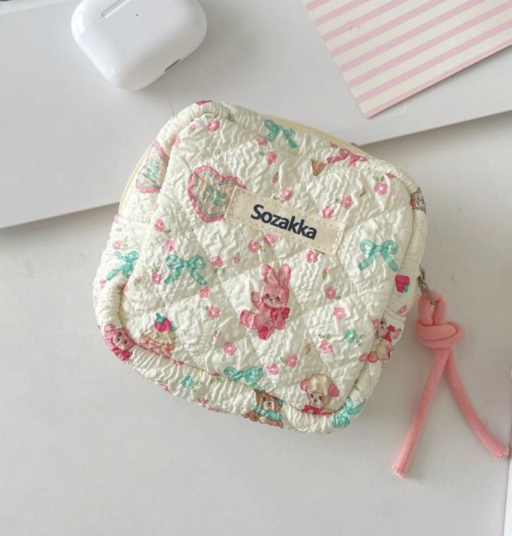 Cute Sanitary Napkins Menstruation Towel Storage Bag Portable Cartoon Cute Mini Student Tampon Monthly Bag Storage Bag Case