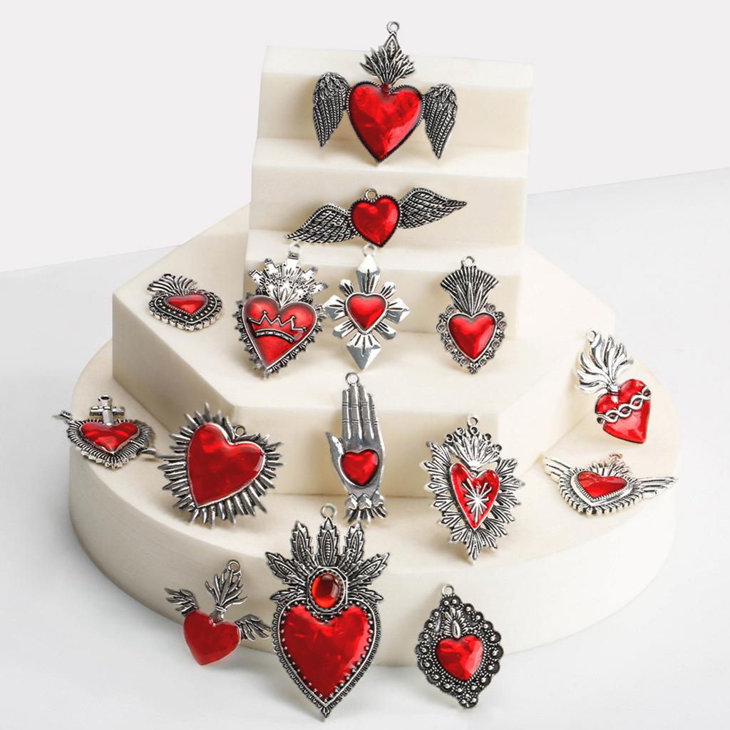 Pack of 15 Heart Pendant Alloy Material Heart Embellishments Gothic Heart Accessories for DIY Bracelet Jewelry Crafts