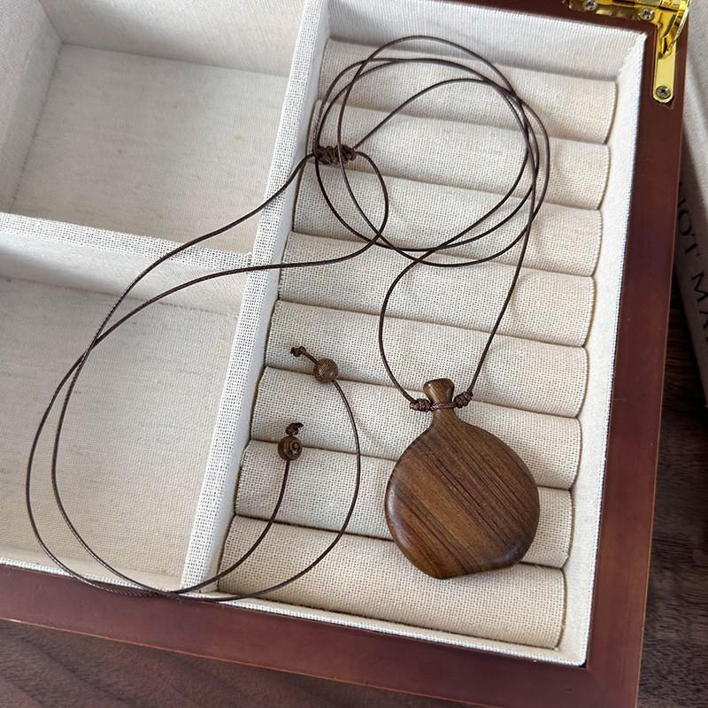 Wooden Gourd Pendant Necklace Adjustable Rope Chain Bohemian Style Long Women Minimalist Ethnic Jewelry