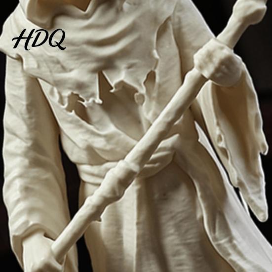 Dark Style Ornament Gothic Grim Reaper Figurine 3D Printed Hooded Statue with Halloween Desktop Decoration Sickle Spooky Robe for Indoor Home