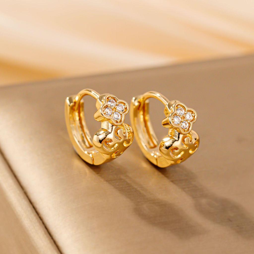 European & American Style Four-Leaf Clover Non-Piercing Stud Ear Clips