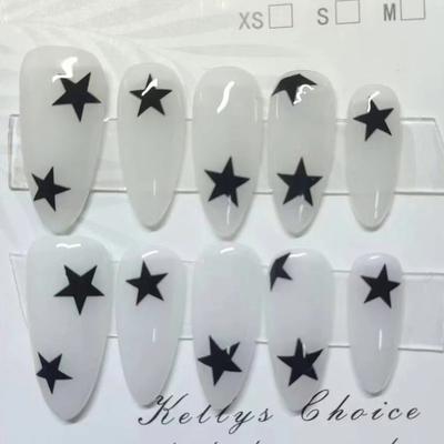100% RĘCZNIE ROBIONE Sztuczne paznokcie w kształcie migdała Białe tło Czarny pentagram Minimalistyczne paznokcie Wielokrotnego użytku i Zdejmowane Sztuczne paznokcie