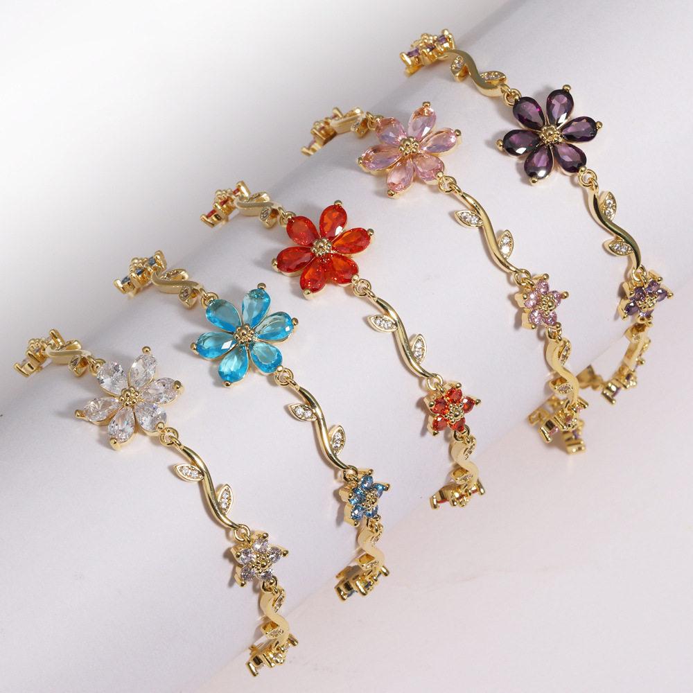 2026 New Korean Light Luxury Trendy Diamond-Inlaid Five-Petal Flower Branch Leaf Women's Bracelet Creative Versatile Flower