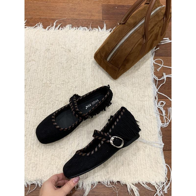 

2025 new one-word belt ethnic style versatile shallow mouth Mary Jane shoes women s fringed suede flat-soled single shoes grandma shoes 39 чёрный