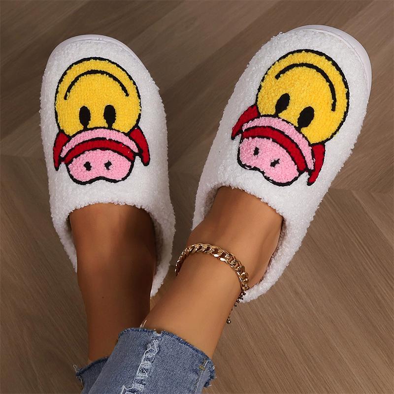 Fashion Cartoon Pattern Lovely Plush Slippers Women Indoor Warm Cozy Cotton Slippers Woman Winter Light Anti Slip Cotton Slides Ladies