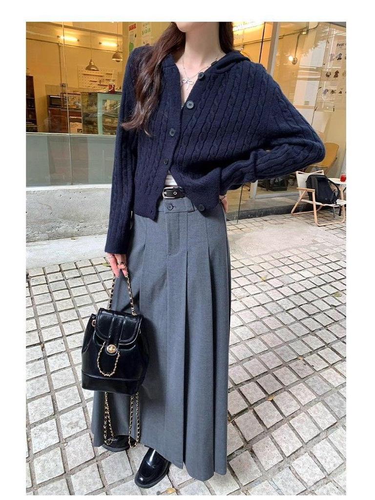Korean Hooded Cable Knit Cardigan for Women - 2025 Autumn Collection, Button Sweater Coat, Versatile and Stylish.
