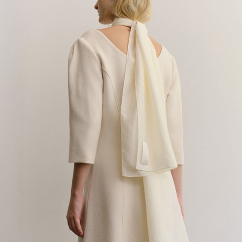 

ovbeige [1th REORDER] MARGOT SILK100 SCARF_CREAM CREAM_FREE