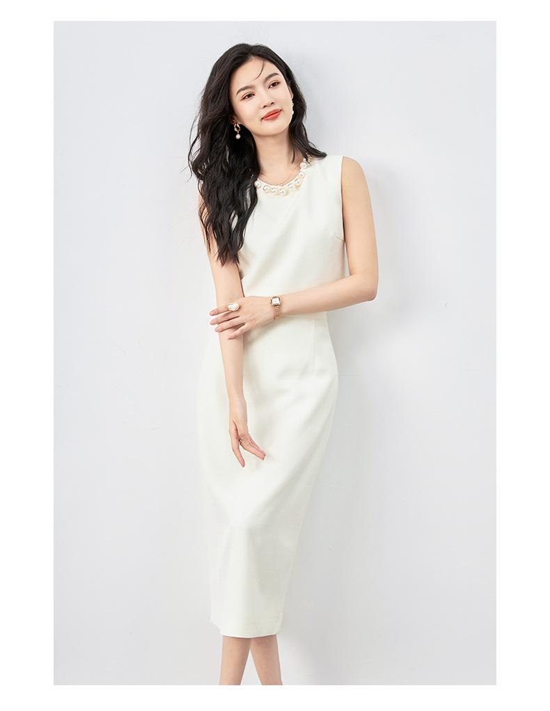 Fashion Pearl Collar Sleeveless Vest & Hip-Hugging Midi Skirt Set