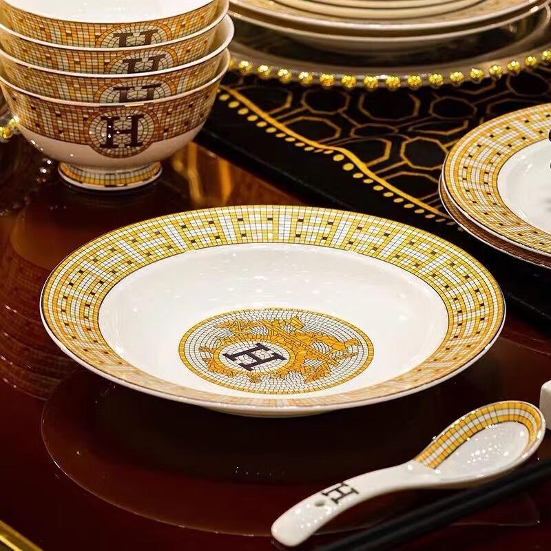 Jingdezhen European Bone China Dinnerware Set