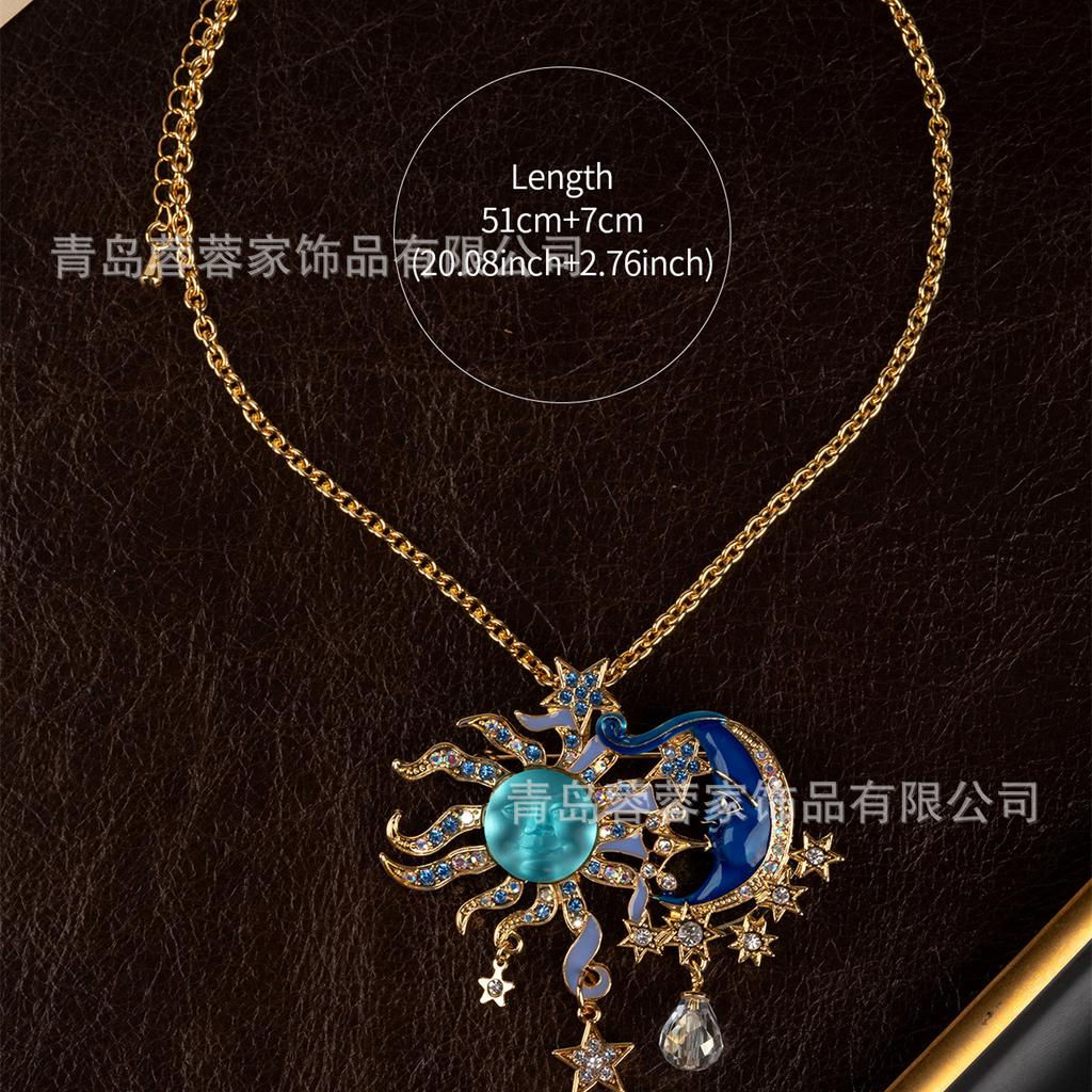 Of Antique European Jewelry Moen Face Sun Moon Vintage Necklace Unique High-end Feel