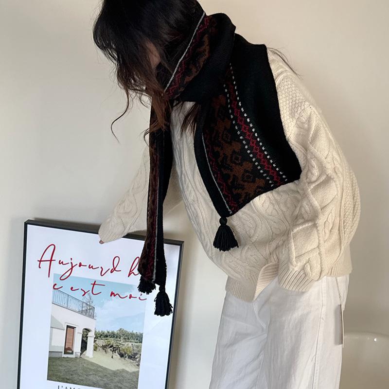 Unisex Ethnic Tassel Scarf: Autumn & Winter Fringe Neck Warmer