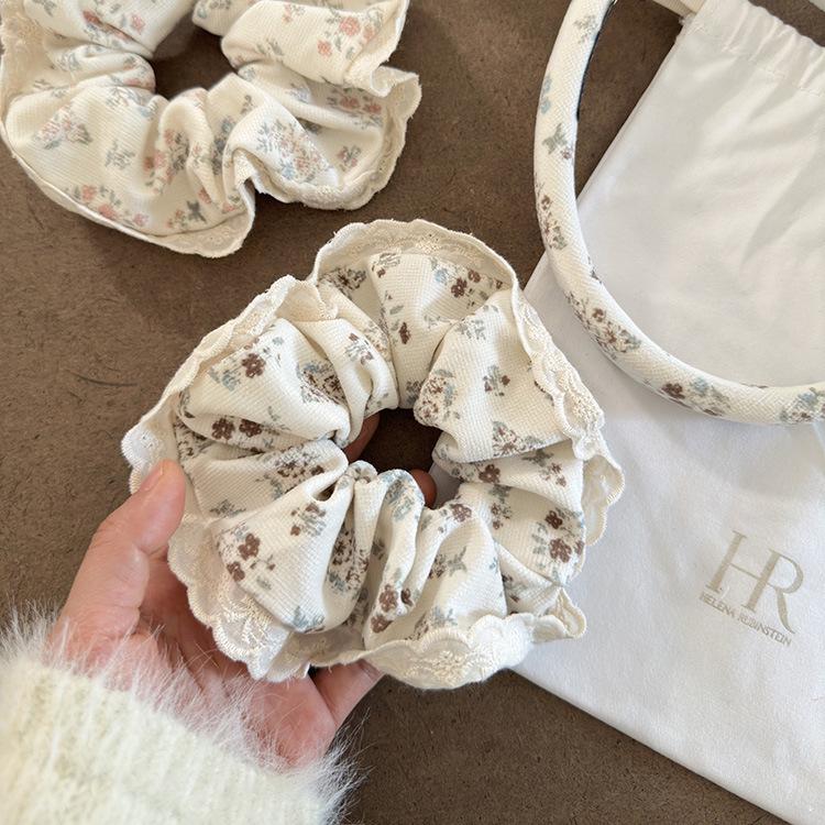 Women's Fresh Intestine Hair Tie: Gentle, Versatile, Sweet & Cute for Damage-free, Stylish Buns this Summer