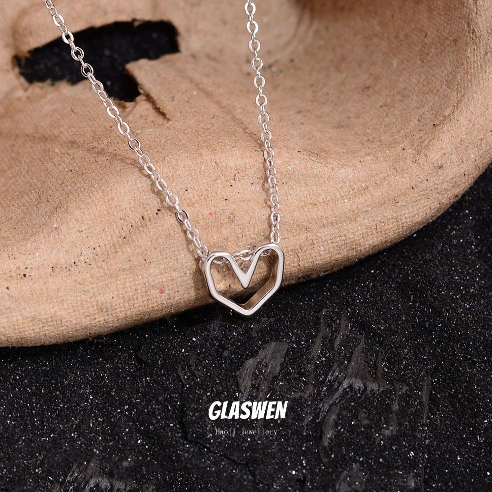Small Fresh Hollow Heart-Shaped Necklace Versatile Collarbone Chain Women S Japanese Personality Girl Item Jewelry