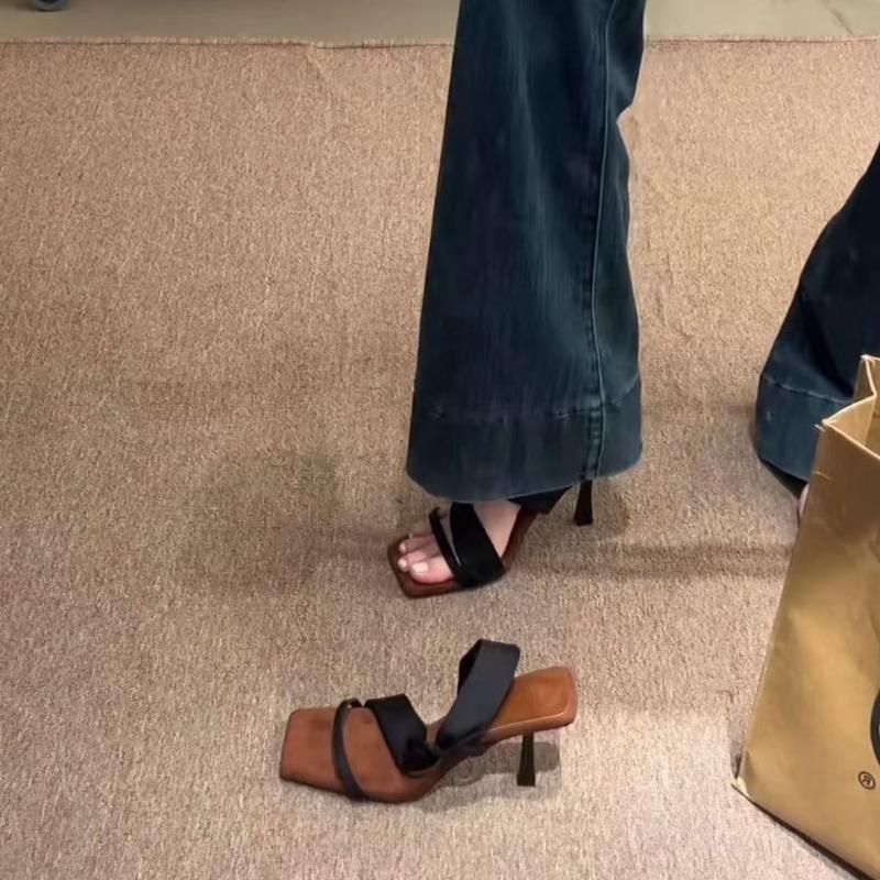 Fashion High-heeled Slippers Women's Design Sense Apricot Wrap-around with Square Toe Stiletto Sandals