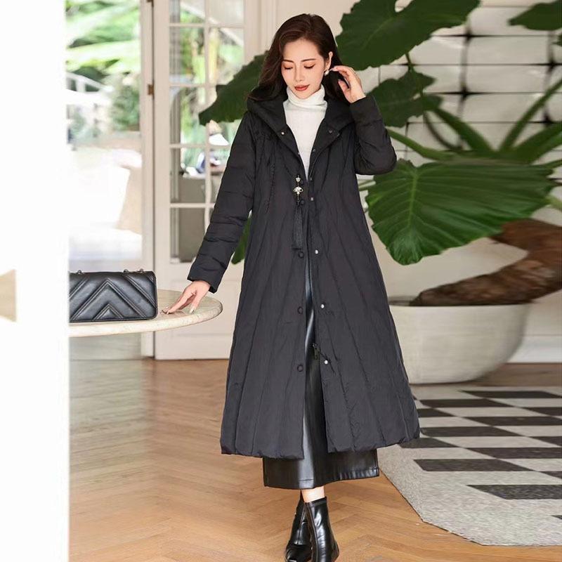 A-shaped Version Long White Duck Down Jacket Women's 2025 Winter Fashion Retro Pendant To Keep Warm Over the Knee Large Size Jacket