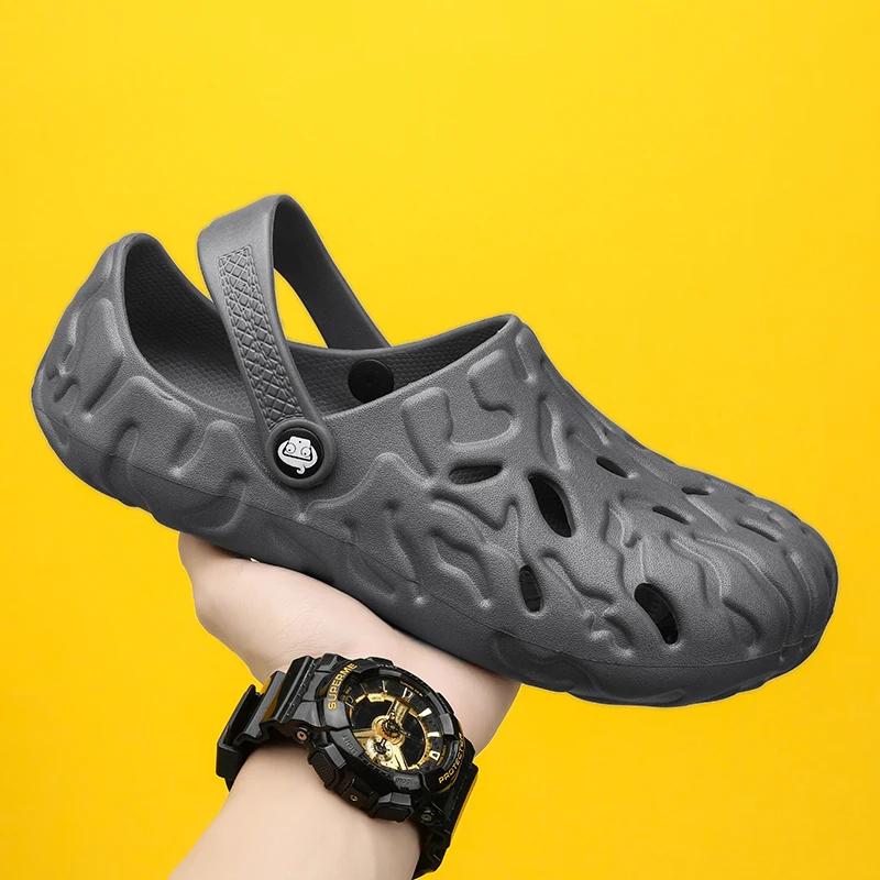 

Цельные летние мужские сандалии. Дышащая пляжная обувь. Удобная садовая обувь. Легкие шлепанцы. Нескользящие тапочки. Размер 49. 46