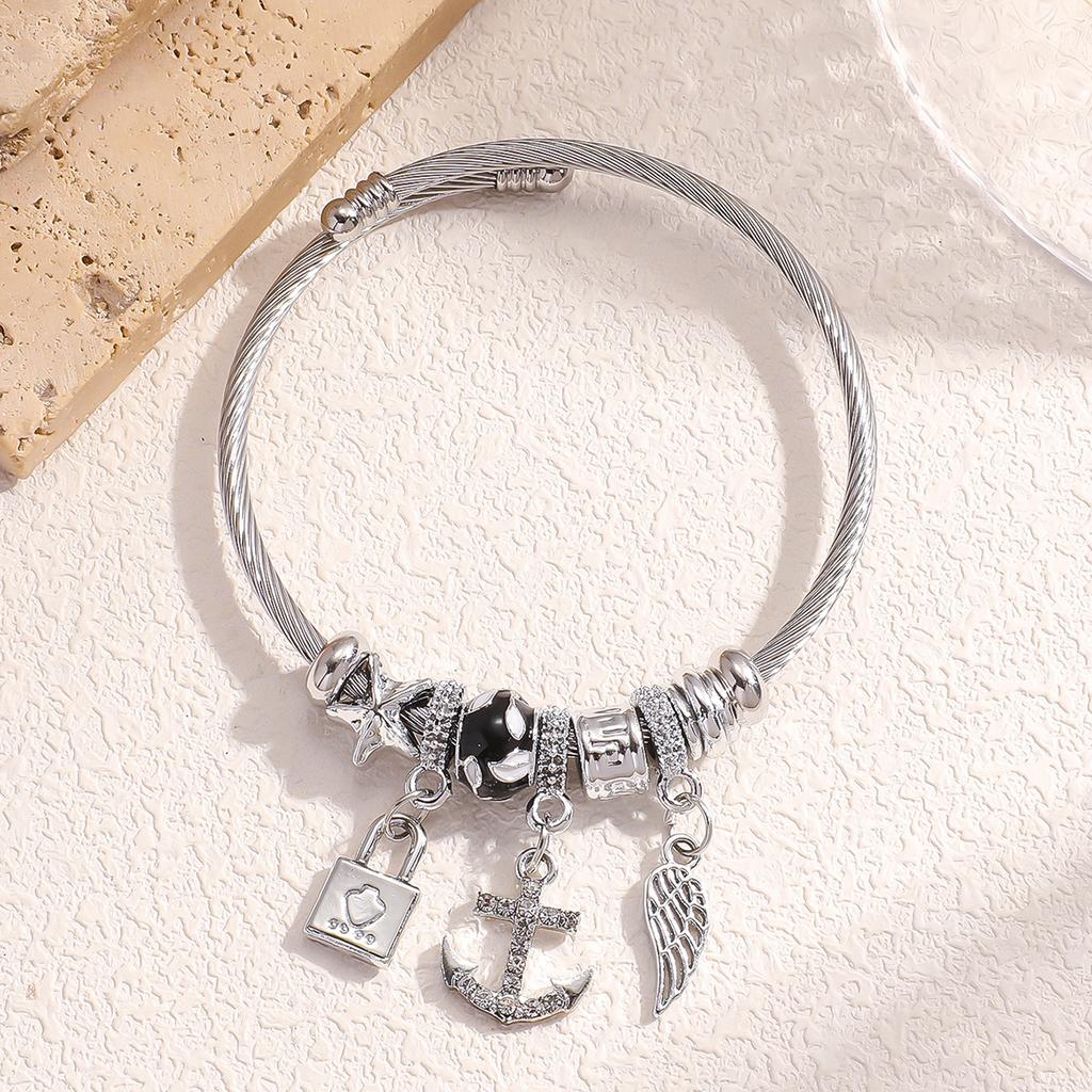 1PC Women's Trendy Pan Family Multi Element Ship Rudder Bracelet for Date, Travel, Banquet, Party, Festival Dressing Gifts