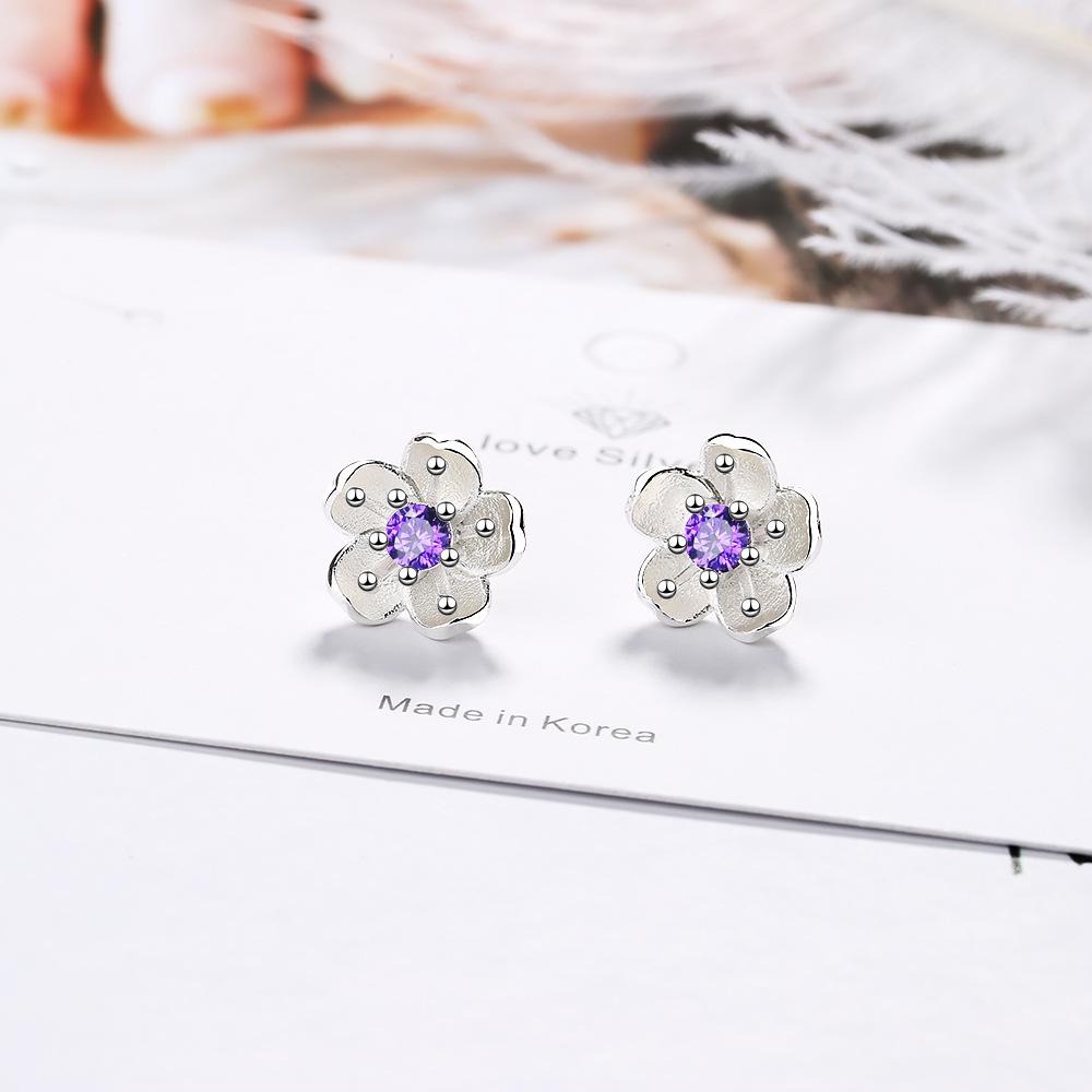 New 925 Sterling Silver Heart Stud Earrings For Women High Quality Exquisite Student Girlfriend Jewelry Accessories Heart Gift