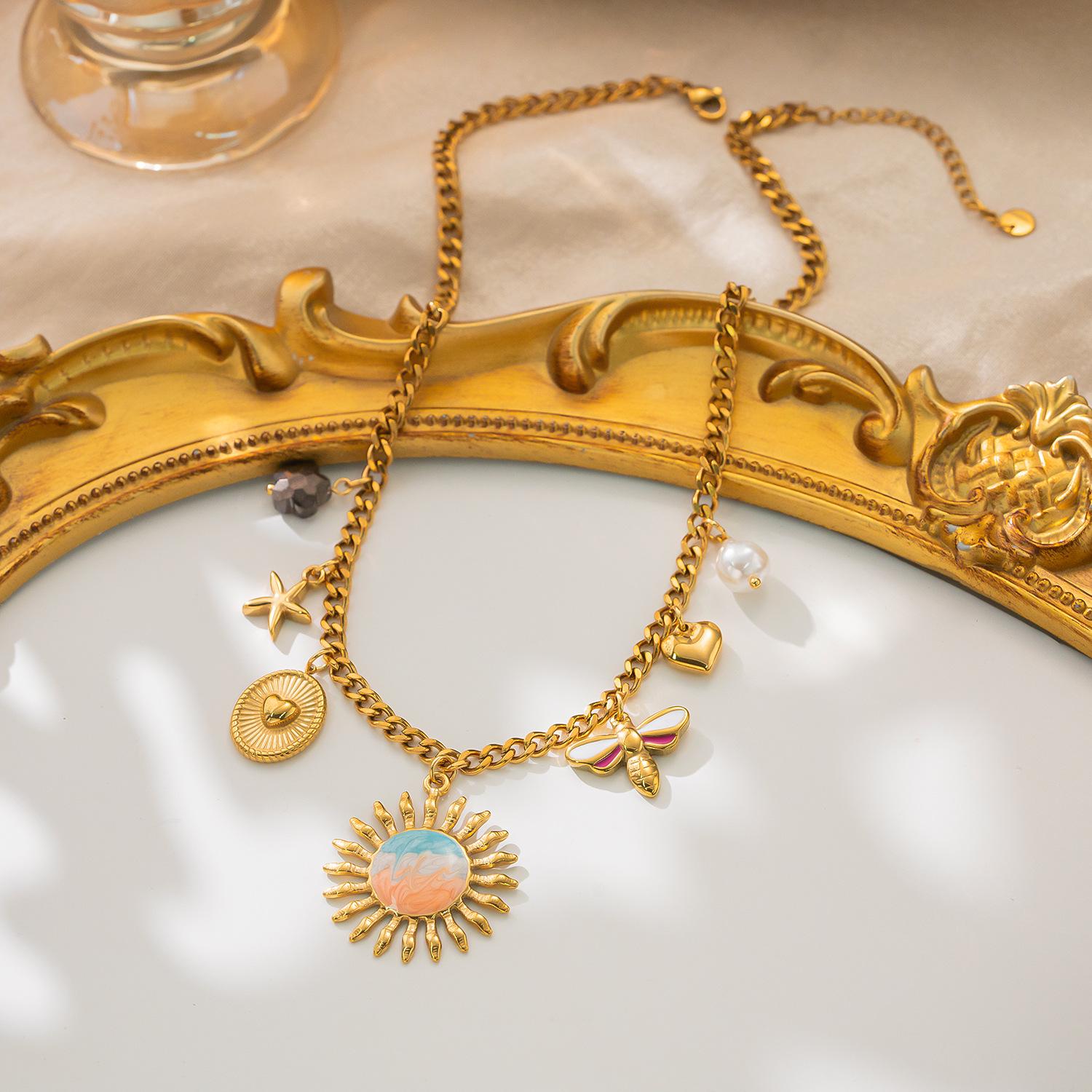 Bohemian 18K Gold-Plated Stainless Steel Sun Bee Pearl Pendant Necklace for Women 18K золотой