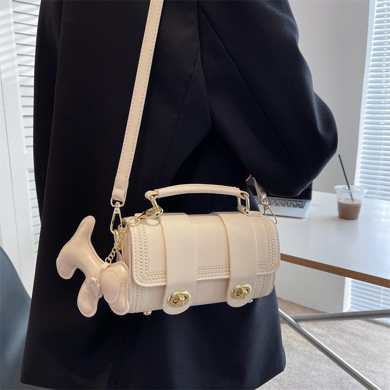 This Year's Popular Small Bags for Women's 2025 Spring New Trendy Ins High-end Sense Versatile Fashion Shoulder Bag Messenger Bag