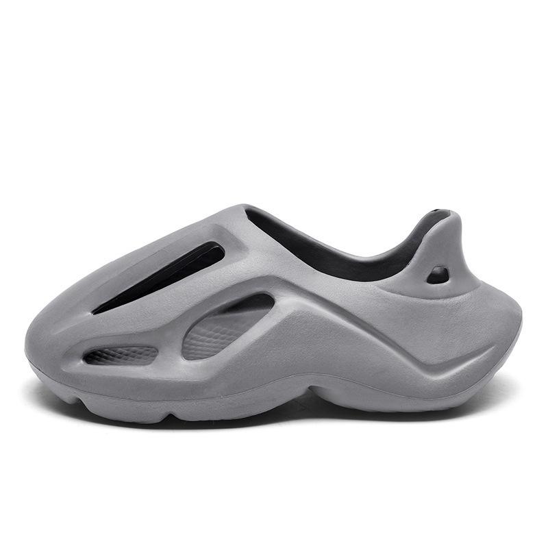 2024 hole shoes men's summer outdoor bag head slippers platform shoes wearing beach shoes stepping on shit feeling sports sandals