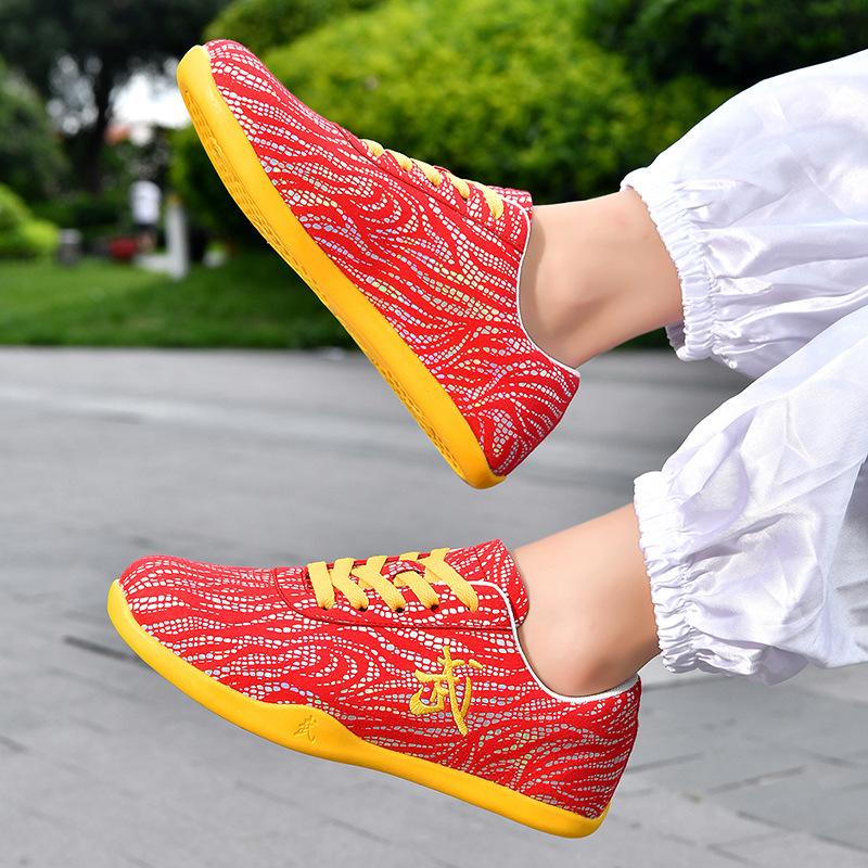 New parent-child Tai Chi shoes men's practice shoes Tai Chi shoes martial arts shoes sports shoes Taoist Wudang Shifang shoes men