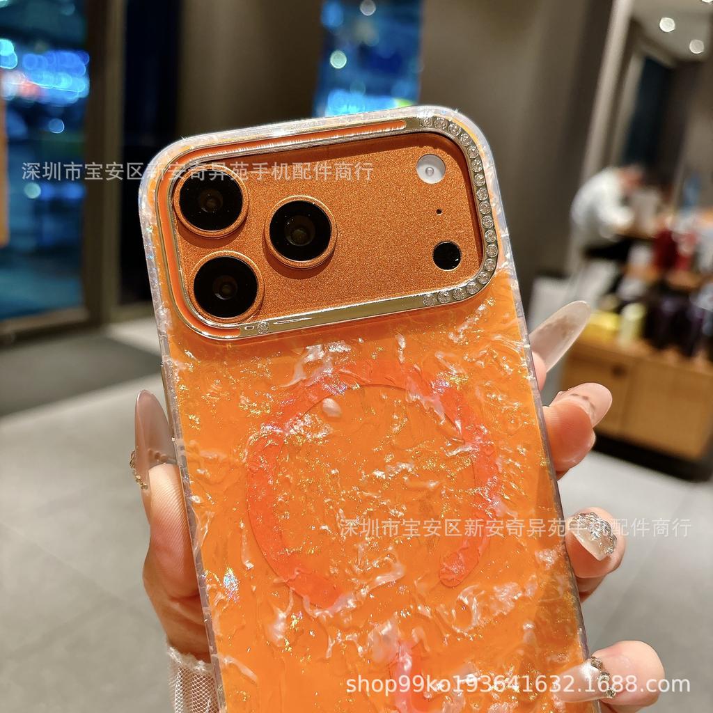 Light luxury gilt magnetic mobile phone case, suitable for iPhone17Promax shell pattern, including Apple mobile phone case.