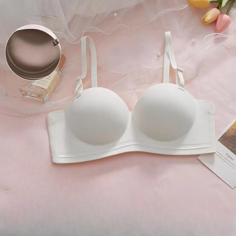 

Three-dimensional Round Cup With Shoulder Straps And Switches At Will Without Traces And Comfortably Gathering Female Bras S