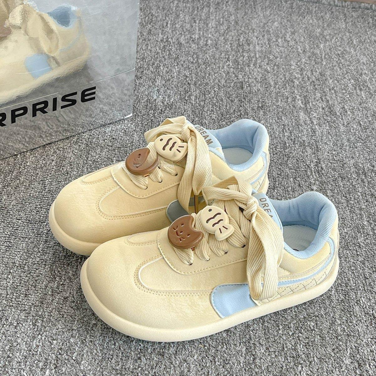 

Guochao cute niche versatile casual shoes spring new cat fish board shoes college style lightweight sports shoes 40