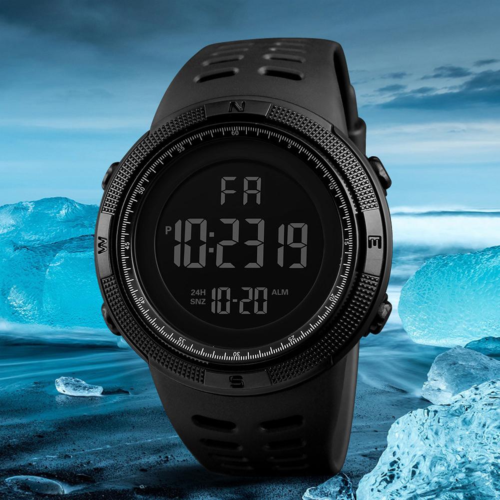 Fashion Electric Watch Large Screen Sports Multi-function Fashion Watch Men's and Women's Creative Sports Watch