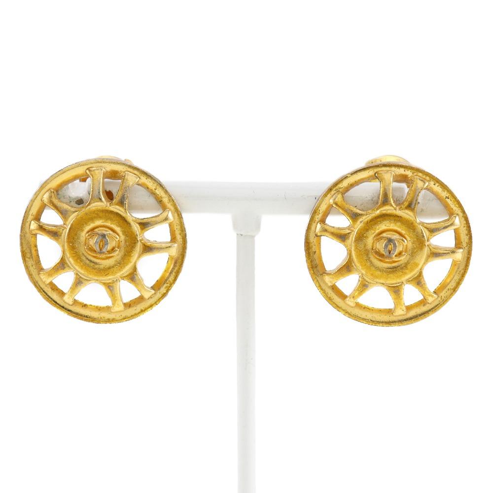 

CHANEL Earring Plated Gold 8.7g Women Used