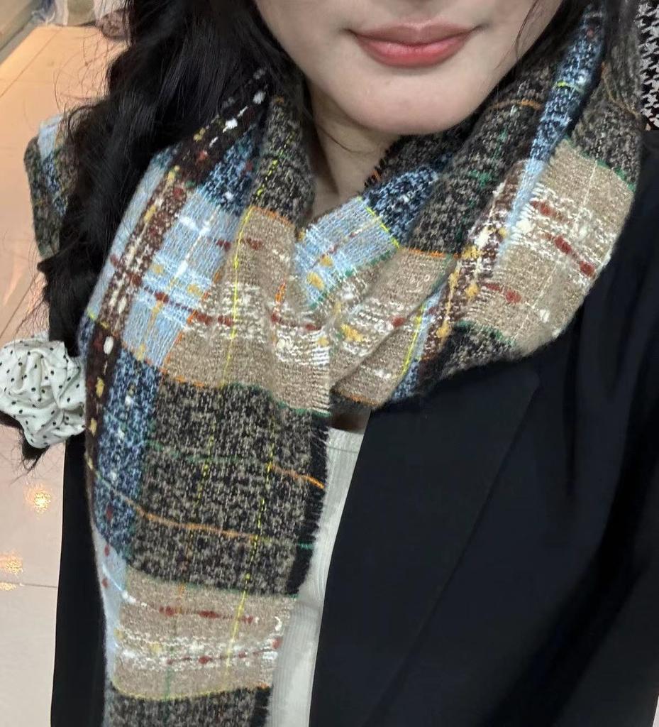 Warm scarf Women's winter dry rose powder white thickened scarf atmosphere fringed shawl versatile
