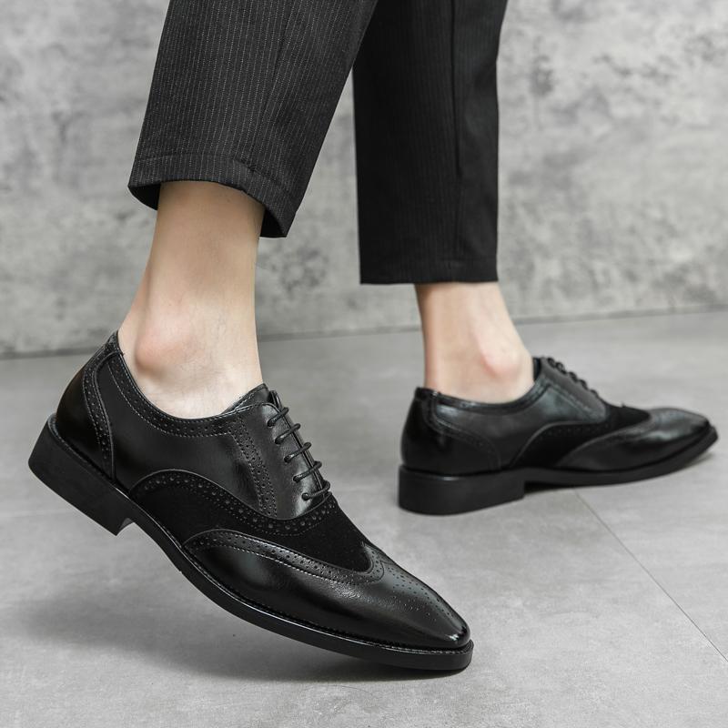 Fashion Men Retro Style Blok Shoes PU Pointed Black Brown Lace Up Business Fashion Carved Formal Shoes Social Shoes Size 38-48 Men Shoes