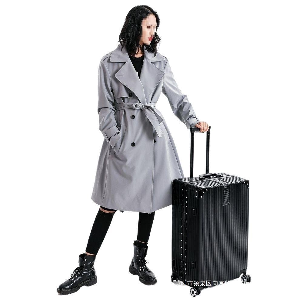 Aluminiowa walizka na kółkach męska i damska z uniwersalnymi kółkami i zamkiem szyfrowym - 20" i 24"