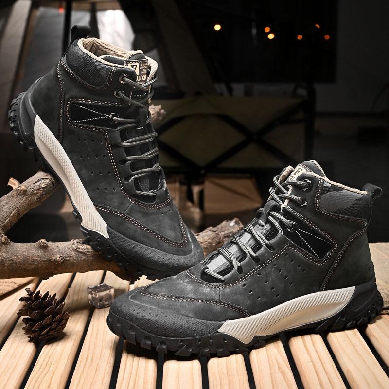 Fashion Golden Sapling Size 38-44 Outdoor Climbing Boots for Men Winter Warm Thicken Plush Ankle Boot Genuine Leather Male Hiking Shoes