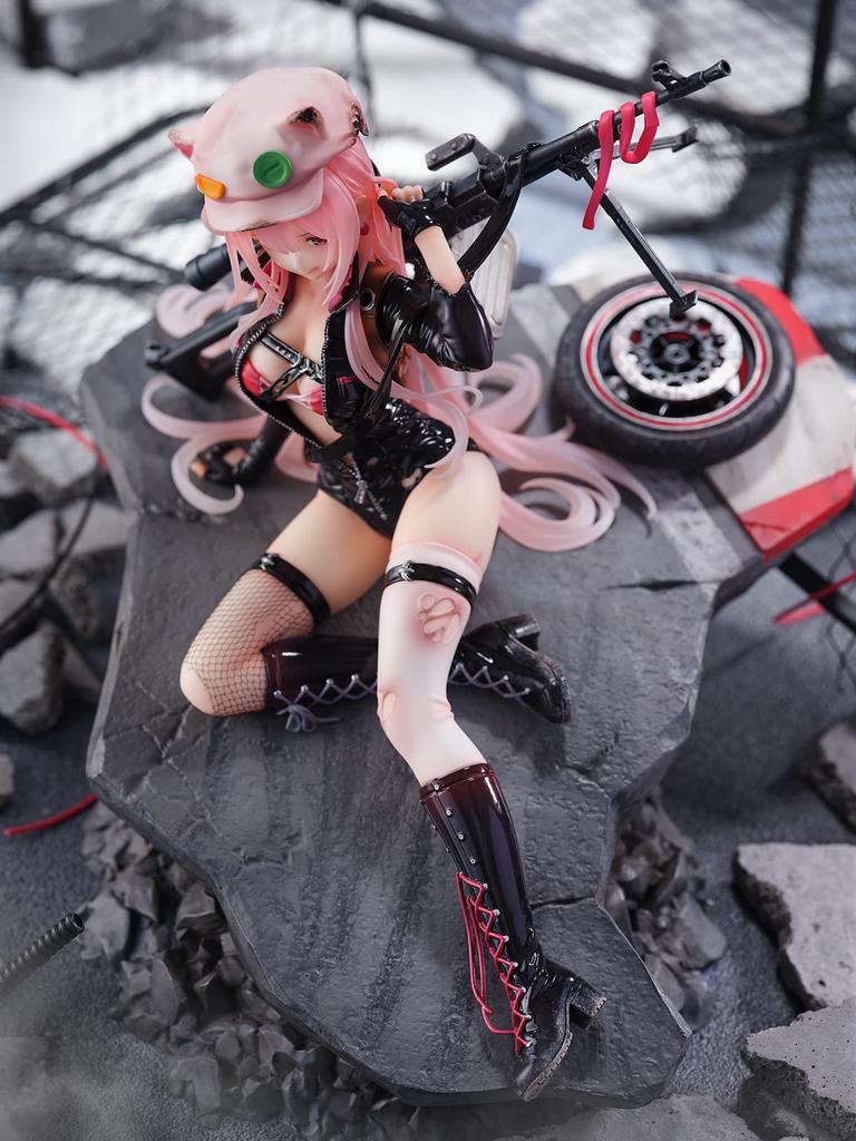 Swift and Fierce Injured Scale Figure "Girls' Frontline" UKM-2000 -Severely Ver.- 1/7