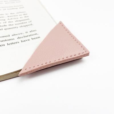 5Pcs Corner Page Book Marker Leather Corner Bookmarks Leather Page Marker Reading Aid for Book Lover Teacher Reader