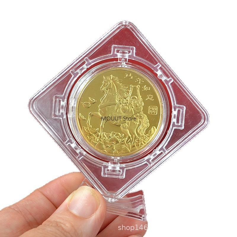 Gedenkmedaille zum Jahr des Pferdes, Tierkreiszeichen Pferd, Souvenir, massive Münze, Heimdekoration, quadratische, drehbare Acryl-Ornamente, Geschenk