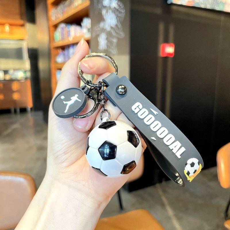 

Creative Football Keychain Hanger - Acrylic Car Keychain - Couple s Bag Accessories - Gift Black-and-White Football