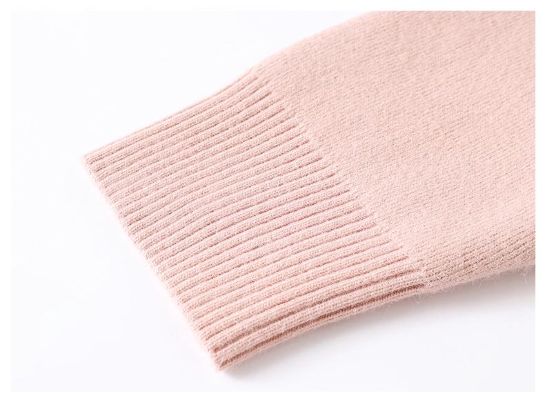 Mom's Wear Fleece Sweater: Autumn/Winter Semi-High Neck Base Top for Middle-Aged and Older Women - Warm Innerwear.