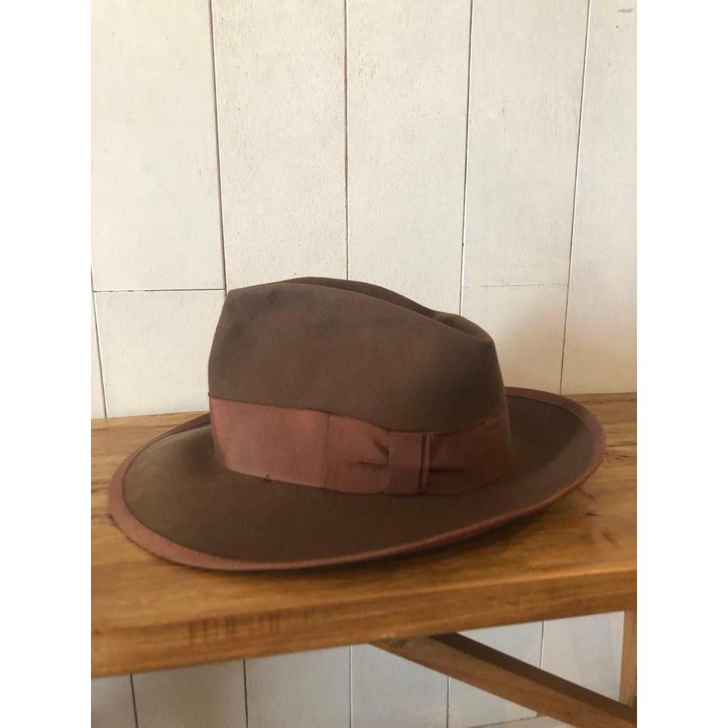 Used mallory cravenetted hat 58 stetson