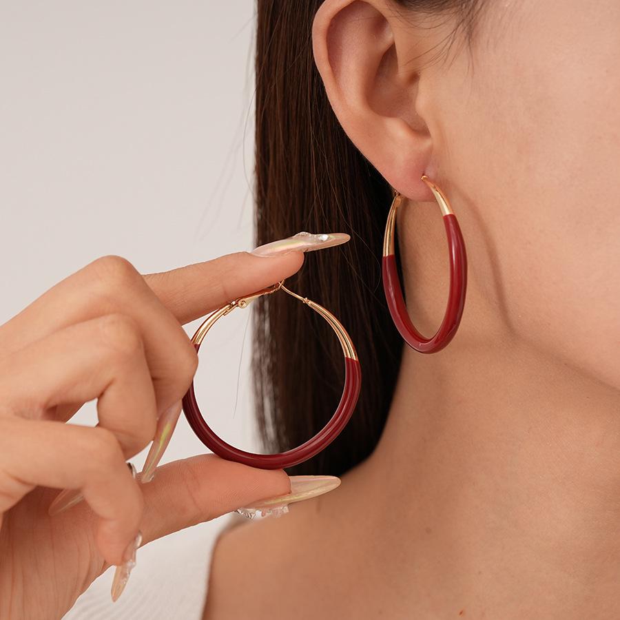 Stylish Leopard Print Geometric Silver Earrings: High-End Autumn/Winter Fashion for Women