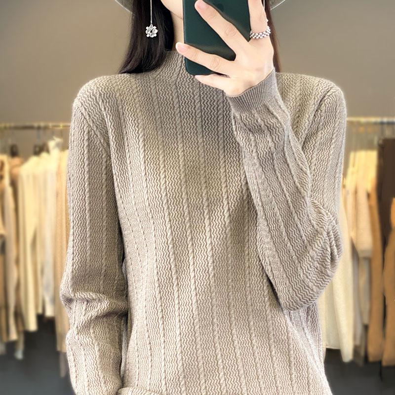 Women's Half-High Collar Knit Pullover Sweater - Slim-Fit Korean Style for Autumn and Winter