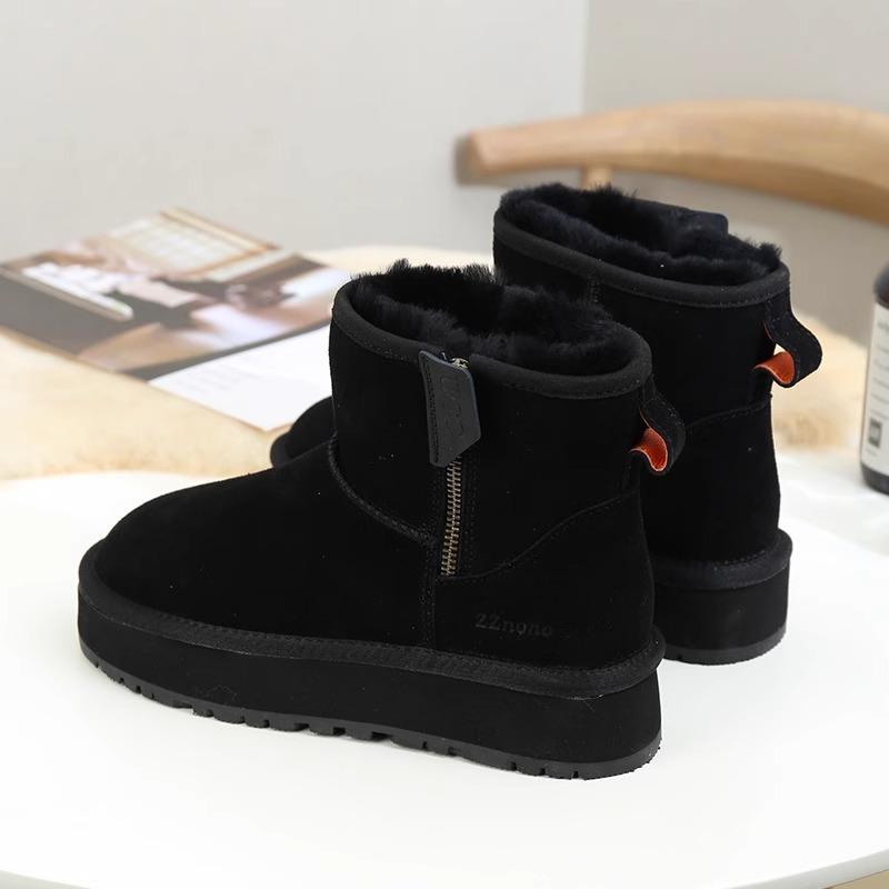 Winter Thick-soled Snow Boots Women's Fur Integrated New Short Tube Piled Thickened Non-slip Warm Cotton Shoes