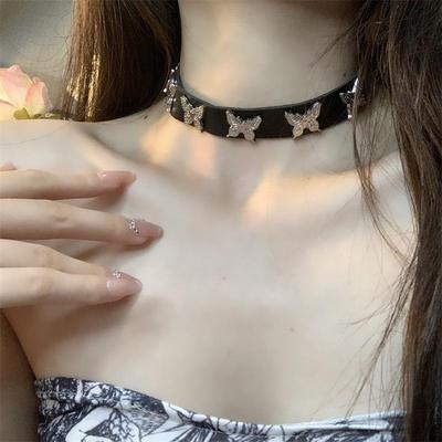 Black Rivet Butterfly Gothic Punk Necklace - Y2K Cool Clavicle Chain for Hot Girl Subculture